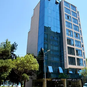 L Plaza 4*, Тбилиси Грузия